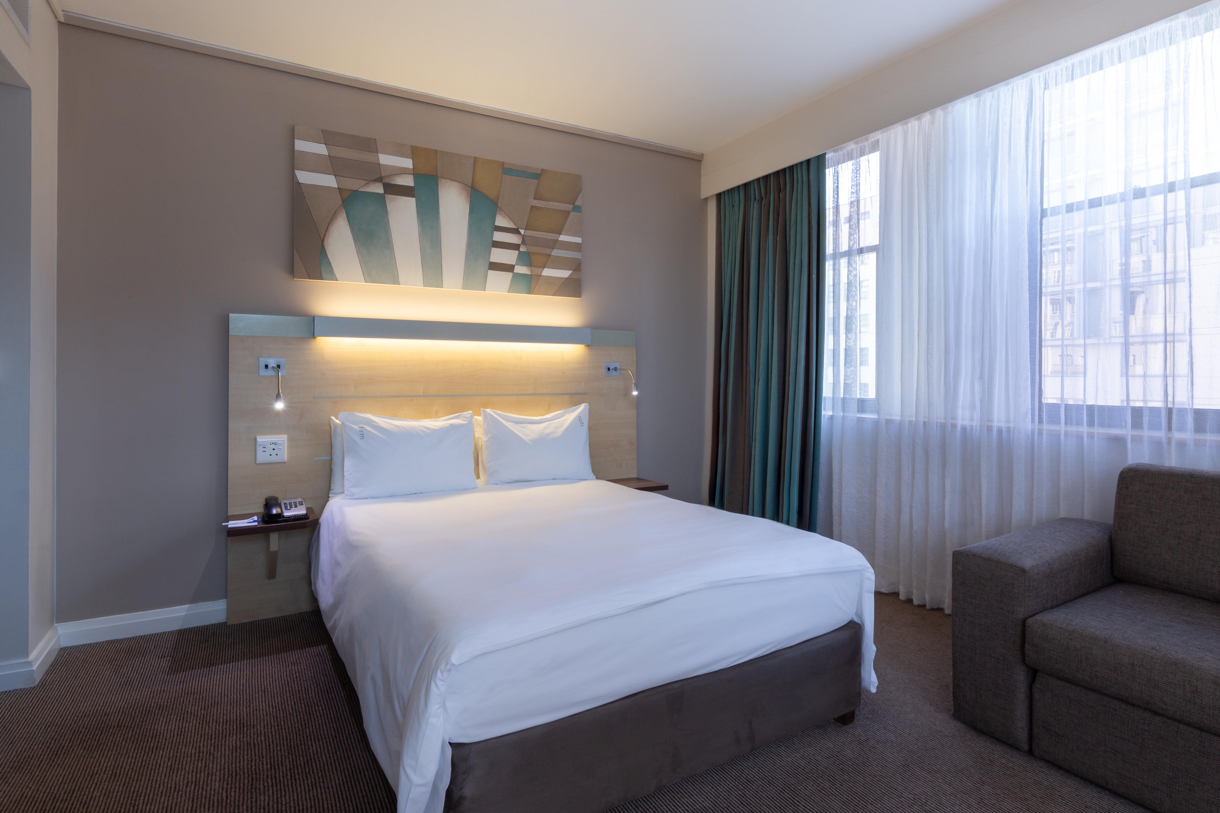 Express Centre By Ihg Hotel