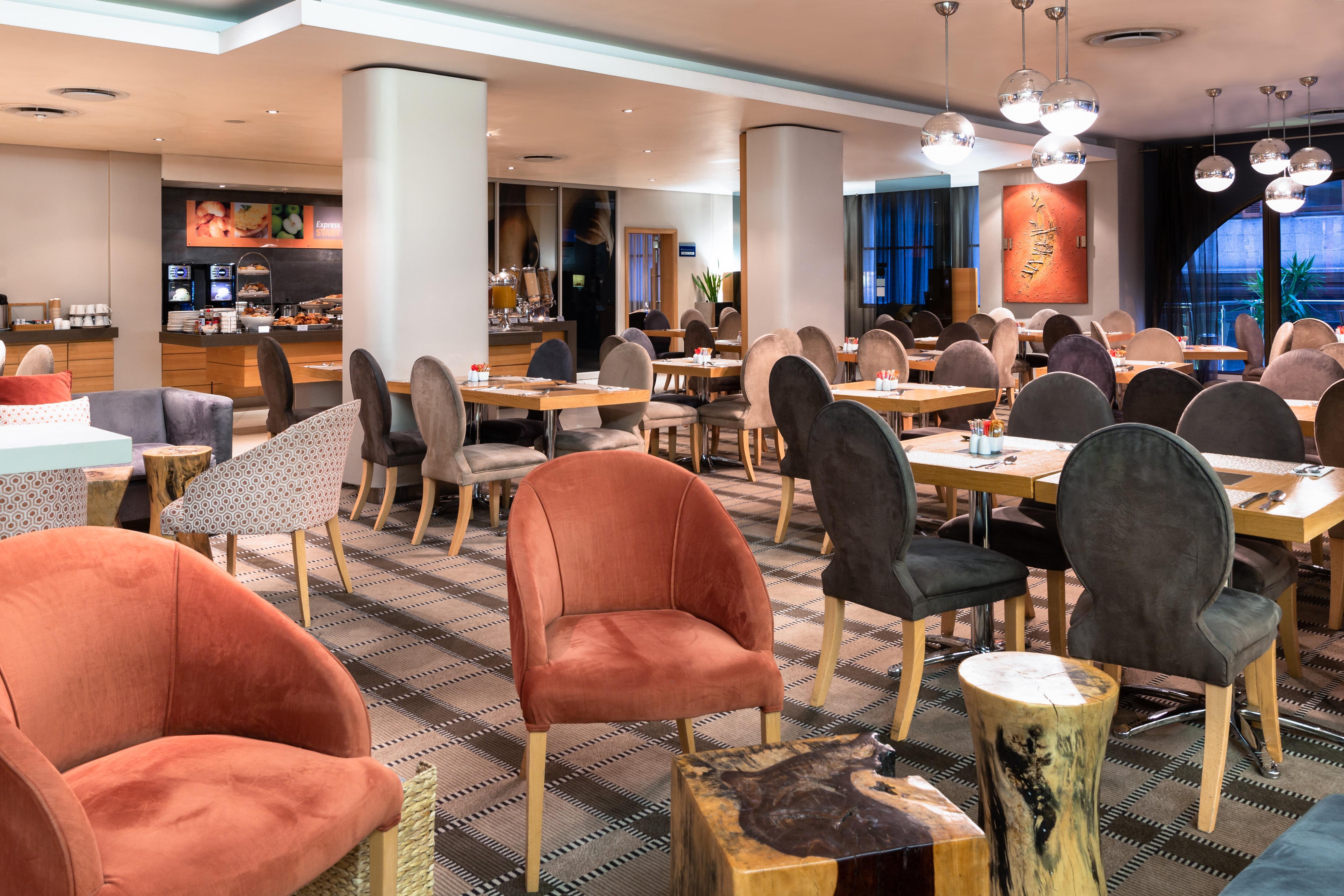 Express Centre By Ihg