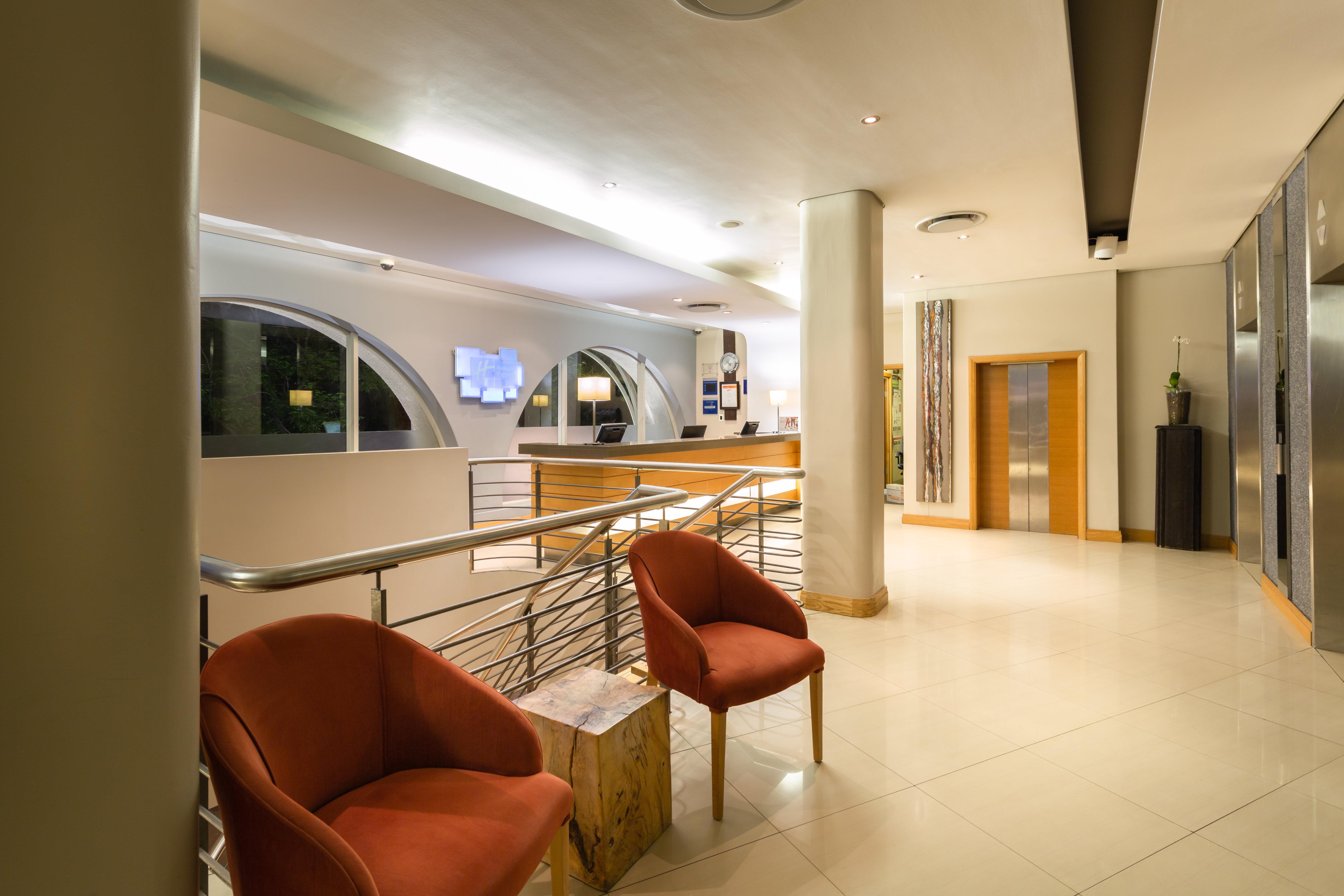 Hotel Express Centre By Ihg Cape Town