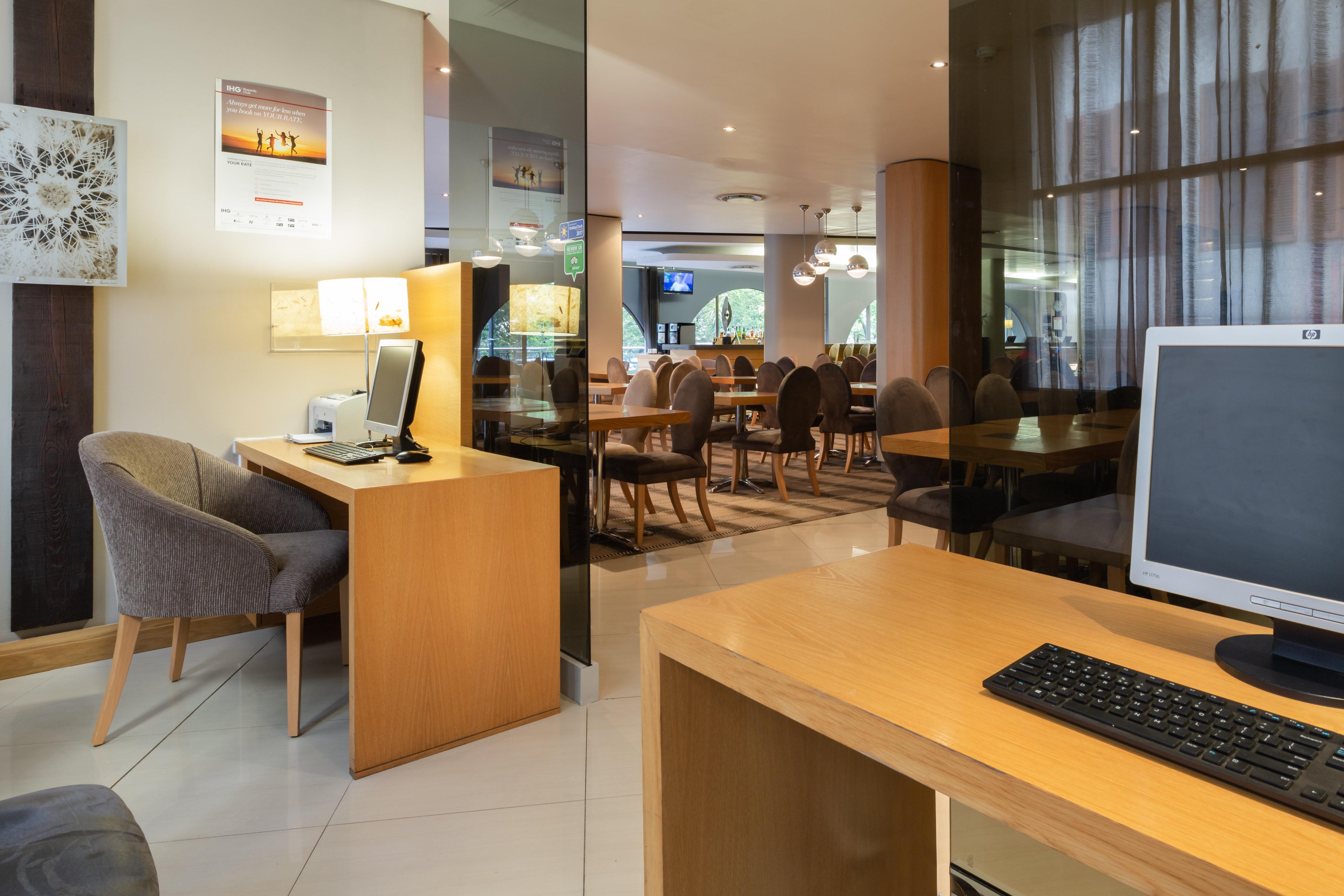 Hotel Express Centre By Ihg Cape Town