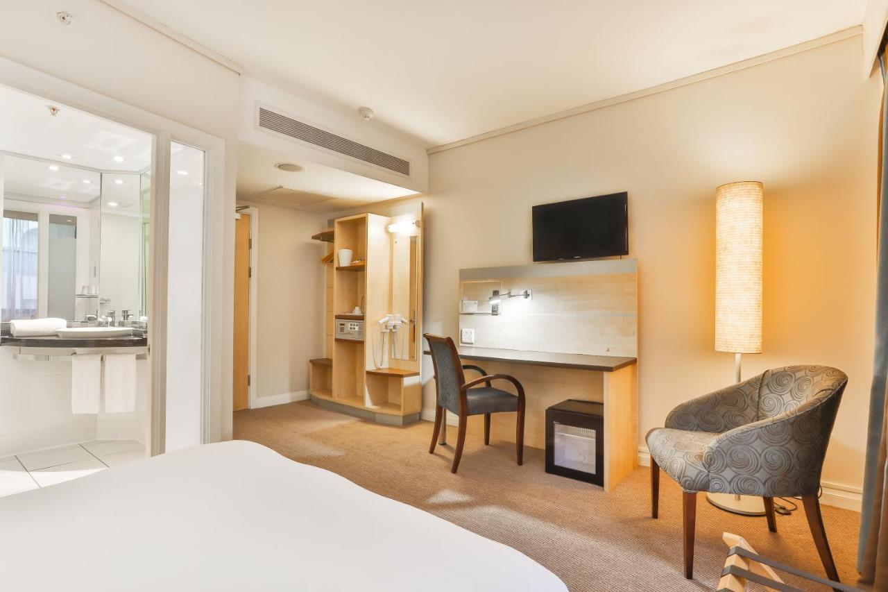 Express Centre By Ihg