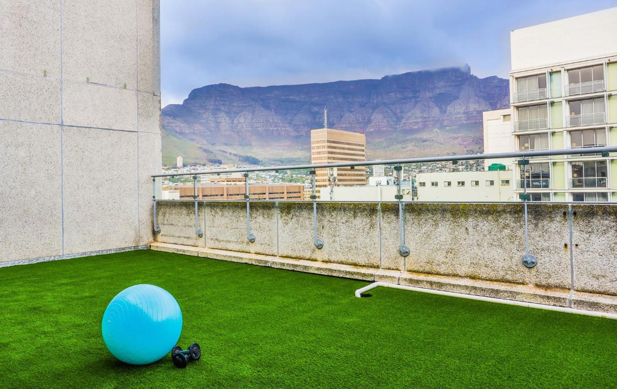 Express Centre By Ihg Cape Town